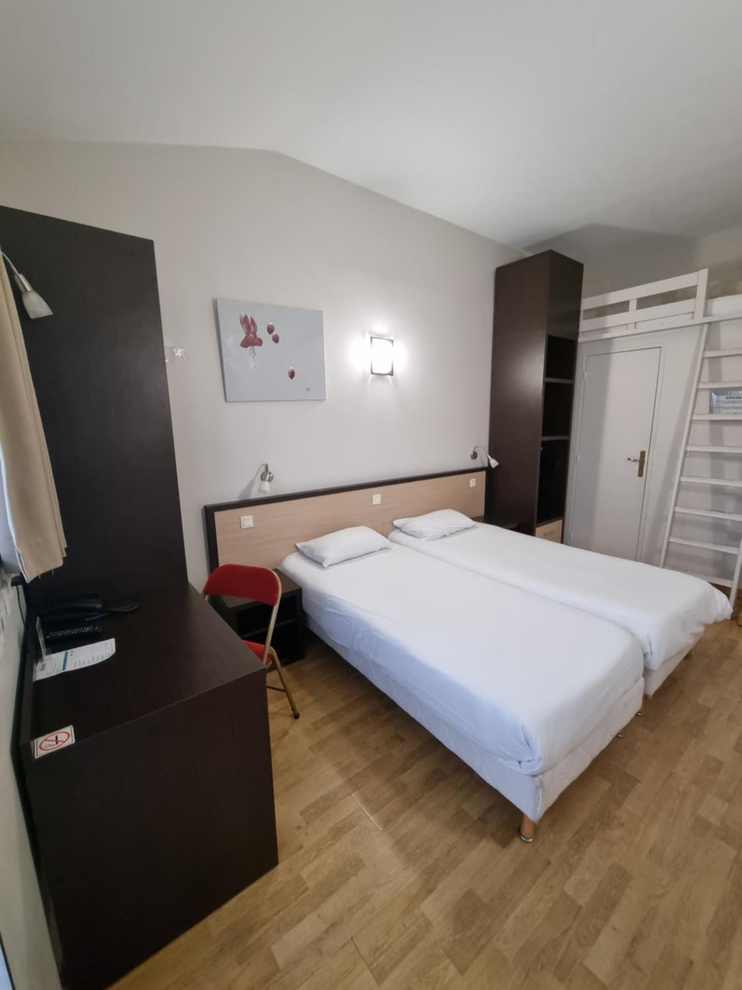 Allotel Fos-sur-Mer Exteriér fotografie