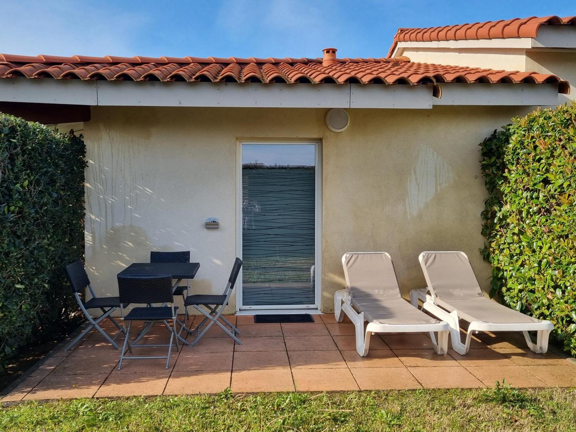 Allotel Fos-sur-Mer Exteriér fotografie